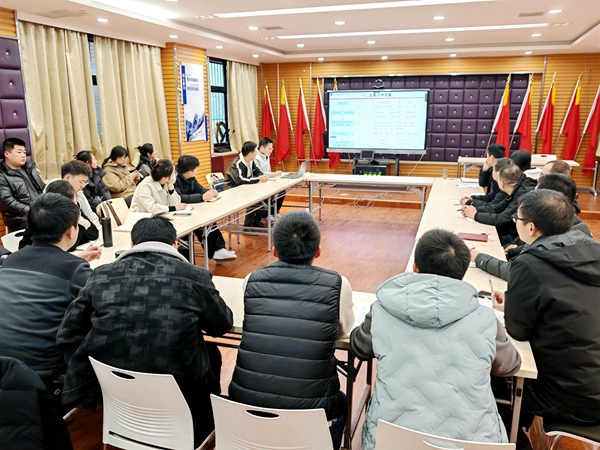 我公司举办职工技术交流培训小讲堂